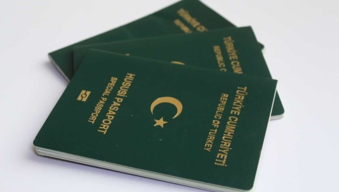 Yeşil Pasaport Nedir? Nasıl Alınır?